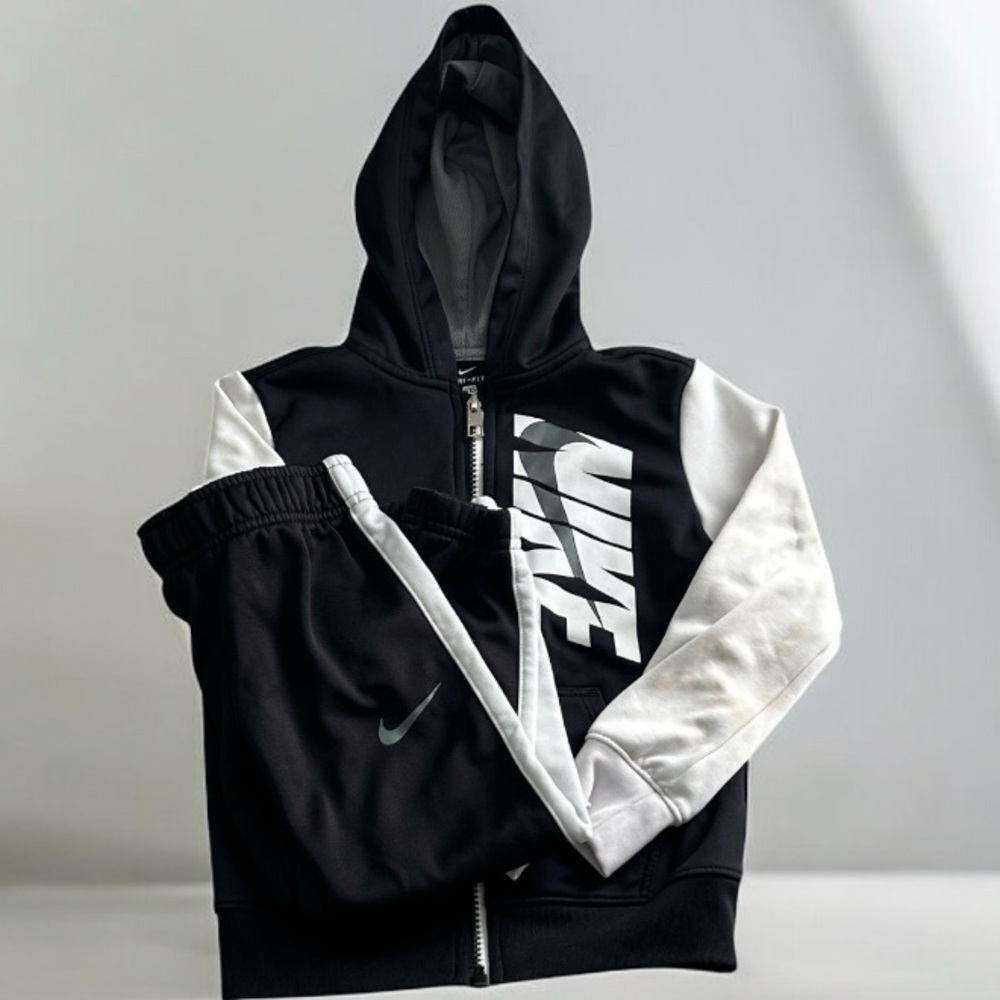 Nike Dri-FIT full-zip hoodie set Kids Size 4 Xs Like New!
